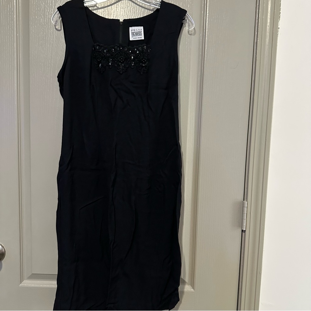Elegant Black Sleeveless Dress R&M Karen Kwomg Large